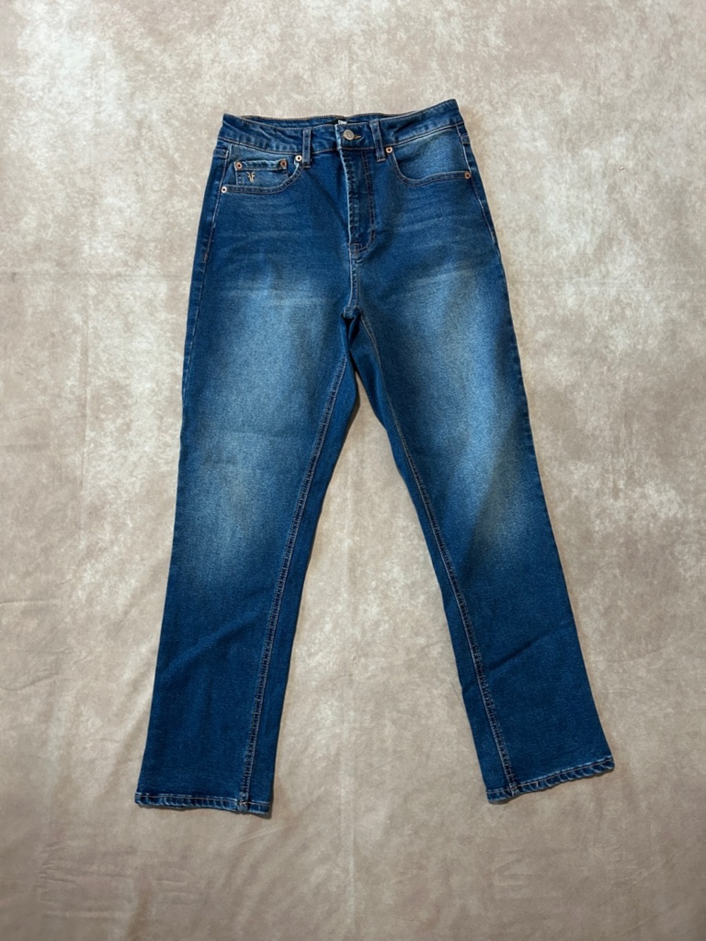 Frye High Waisted Straight Leg Mid Blue Wash Denim Jeans Western Classic Rugged